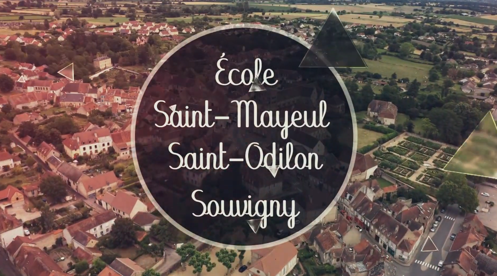 You are currently viewing Découvrez l’école Saint Mayeul Saint Odilon de Souvigny